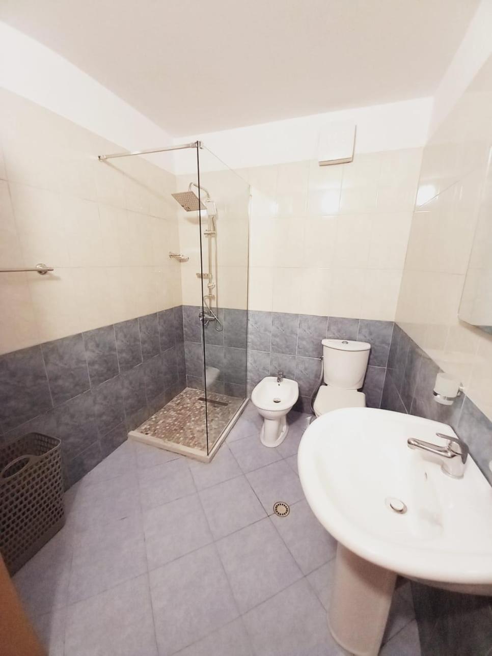 Cityscape 2br Kavaja St, 11 Fl, Dajti View Appartement
