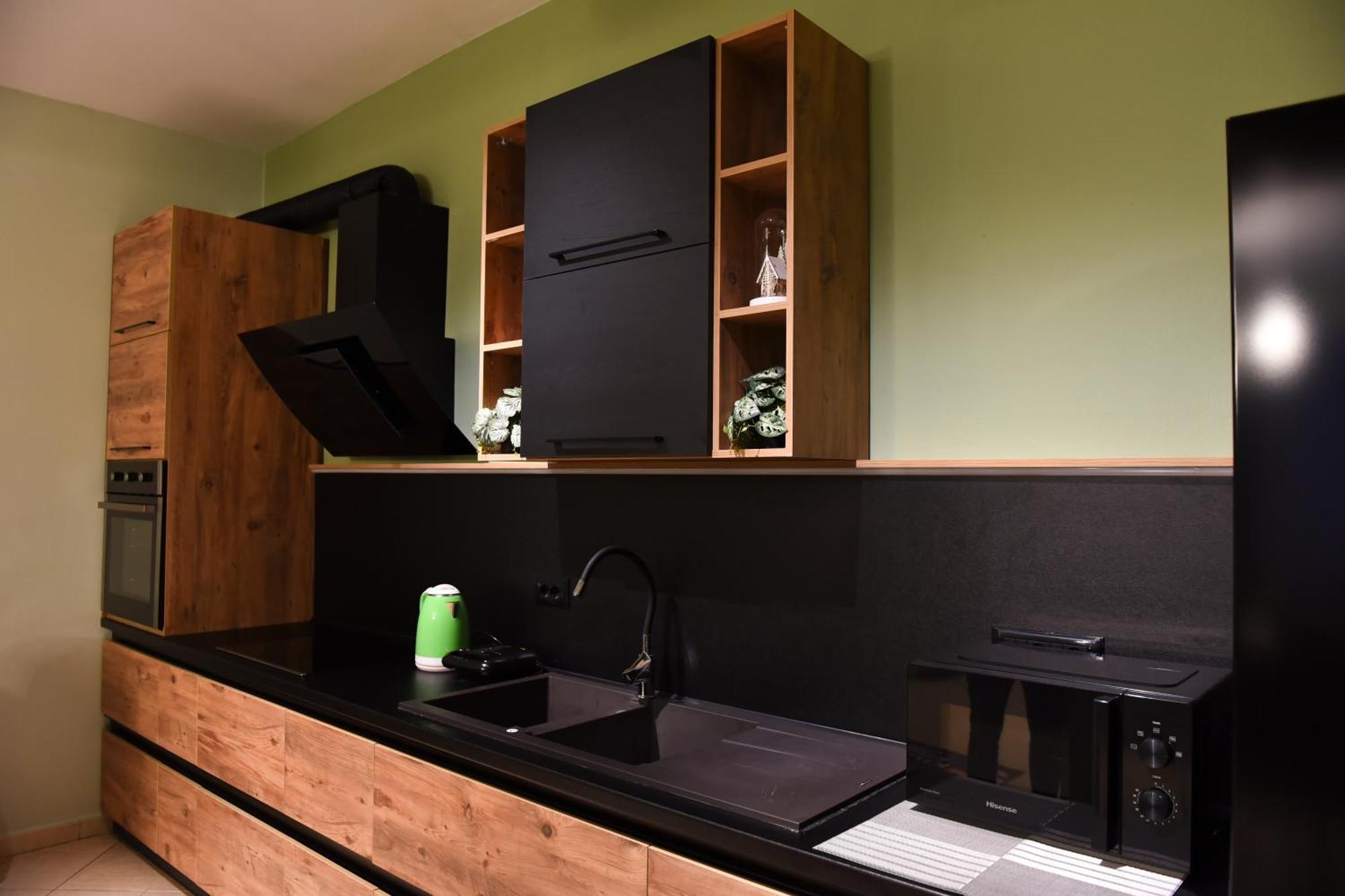 Cityscape 2br Kavaja St, 11 Fl, Dajti View Apartamento *