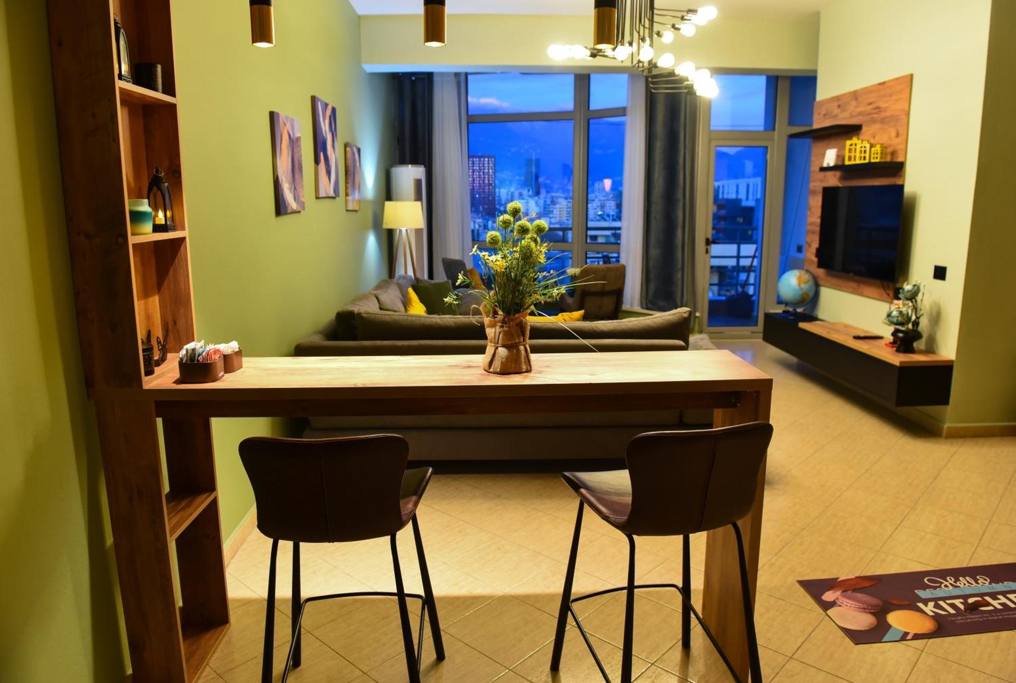 Cityscape 2br Kavaja St, 11 Fl, Dajti View Tirana